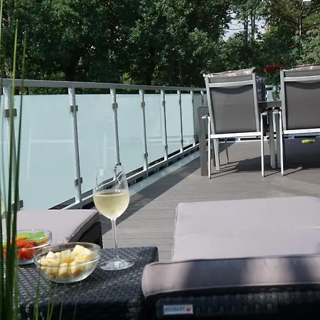 Apartment Hohe Geest Whg. 6 *